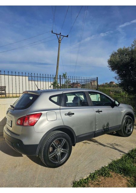 Shitet Nissan Qashqai Benzine/Gaz