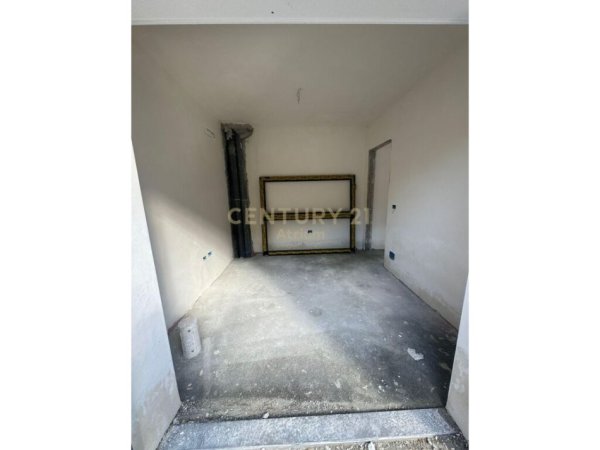 Apartament 3+1+2+Verande ne Shitje në Rezidencën Kodra e Diellit 2 !  250,000 €