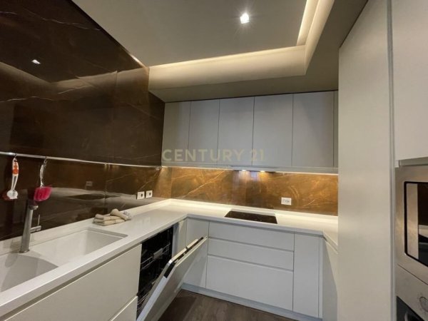 QENDER, TURDIU CENTER, SHITET APARTAMENT 2+1