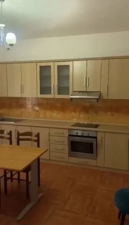 Apartament 1+1 me qera - Jordan Misja