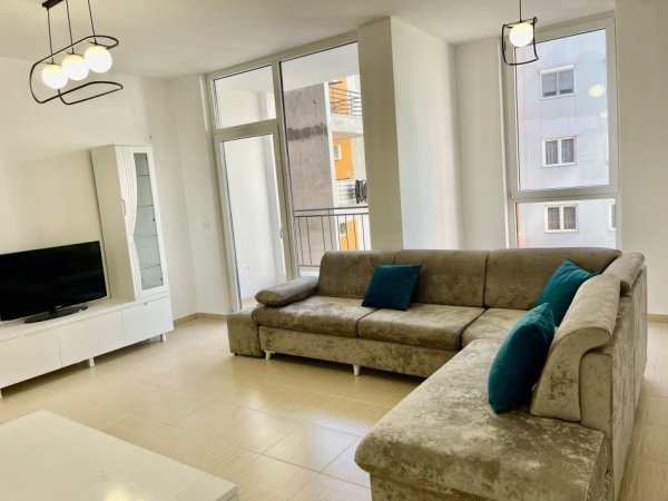 Qira, Apartament 2+1+2, Bulevard i Ri