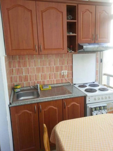 Durres, jap me qera apartament 1+1+BLK Kati 3, 42 m² 20 Euro/nata (Plazhi Iliria)