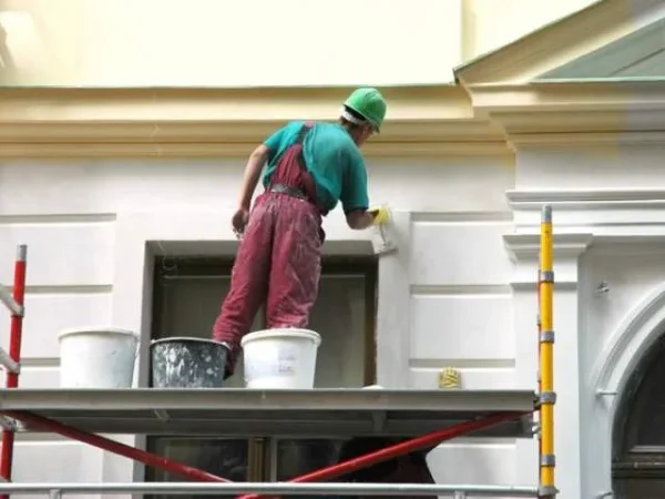 Tirane, - Ofroj Sherbime Bojaxhi ne Lyerje,Patinime,Stukime etj.