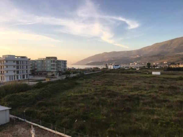 Vlore, jap me qera apartament ne plazh 1+1 Kati 3, 30 m² 25 Euro (Orikum)