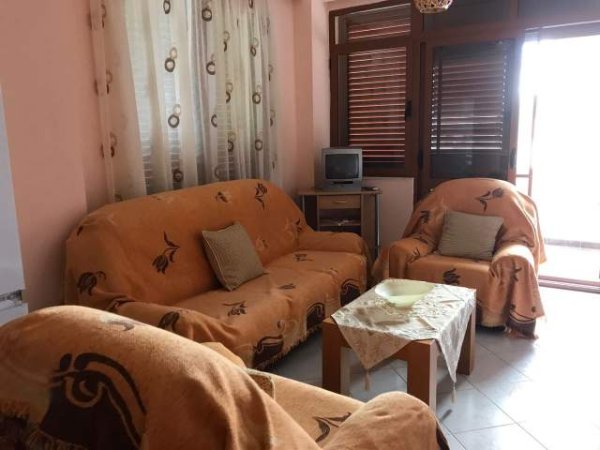 Durres /Golem jap me qera  apartament 1+1+BLK Kati 2, 30 Euro / nata