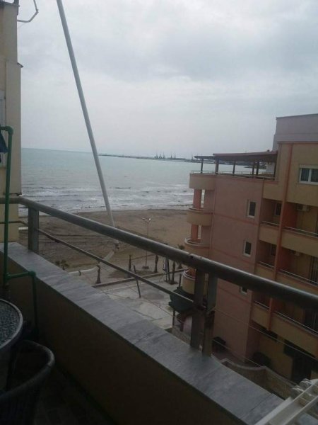 Durres, jap me qera apartament 1+1+BLK Kati 5, 50 m² 25 Euro (PLAZH)