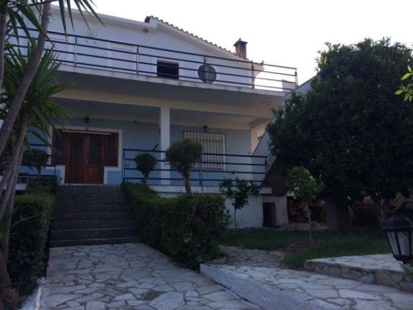 Vlore, jap me qera dhome ne plazh Kati 2, 65 m² 2.000 Leke (Orikum)