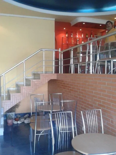 Tirane, shes dyqanl Kati 1, 60 m²  (Rr. Qemal Stafa) 190.000 Euro