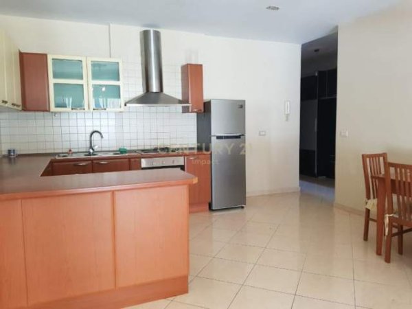 Tirane, jepet me qera apartament 2+1+BLK Kati 3, 113 m² 430 Euro (Kopshti Botanik)