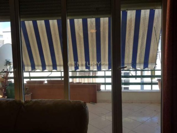 Tirane, jepet me qera apartament 2+1+BLK Kati 3, 113 m² 430 Euro (Kopshti Botanik)
