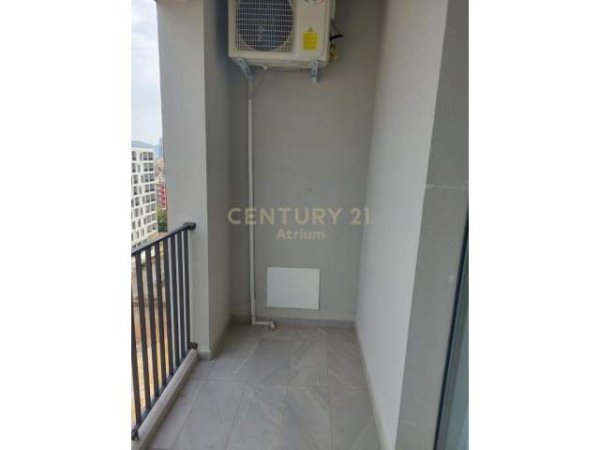 Tirane, jepet me qera apartament 1+1 Kati 7, 64 m² 350 Euro (QSUT)