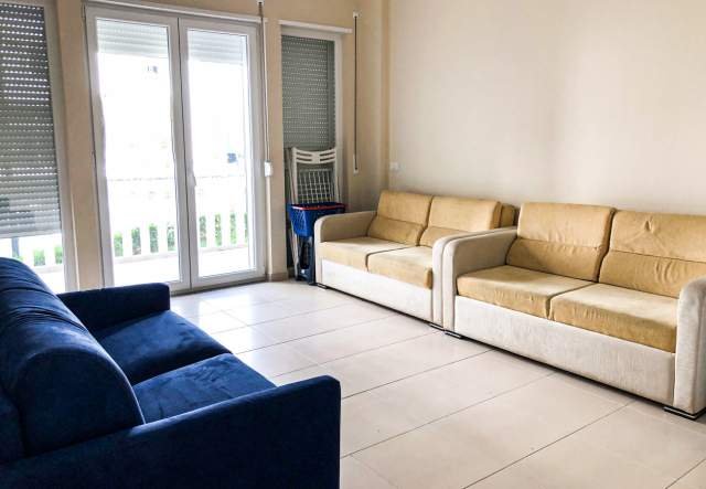 Shkoder, shitet 100 m² 140.000 Euro (velipoje)