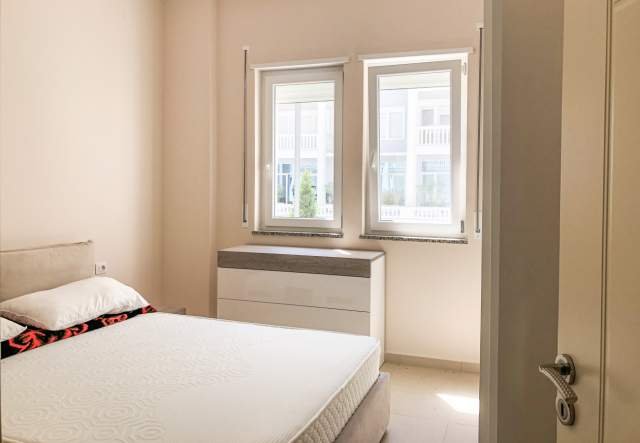 Shkoder, shitet 100 m² 140.000 Euro (velipoje)