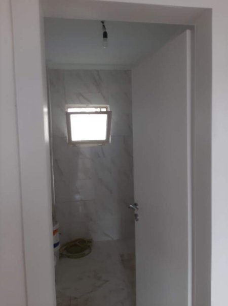 Tirane, shitet apartament 3+1+A+BLK Kati 4, 92 m² 95.000 Euro (irfan tomini)