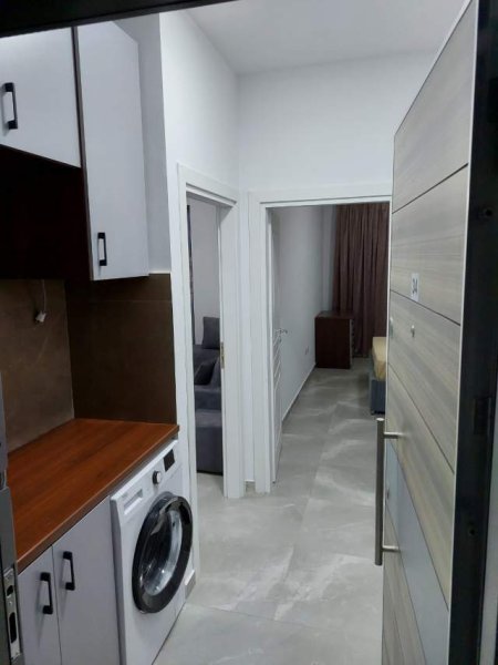 Tirane, jepet me qera apartament 1+1+BLK Kati 7, 64 m² 350 Euro (KONGRESI I MANASTIRIT)