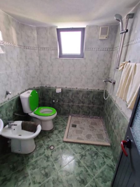 Tirane, jepet me qera apartament 2+1+BLK Kati 1, 100 m² 350 Euro (karl gega)