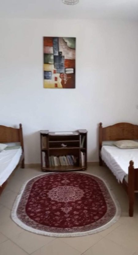 Tirane, jepet me qera Vile 2 Katshe Kati 2, 100 m² 40.000 Leke (bulevardi i ri)