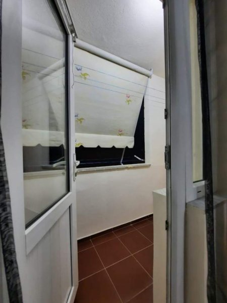 Tirane, jepet me qera apartament 2+1+BLK Kati 4, 85 m² 420 Euro (KONGRESI I MANASTIRIT)