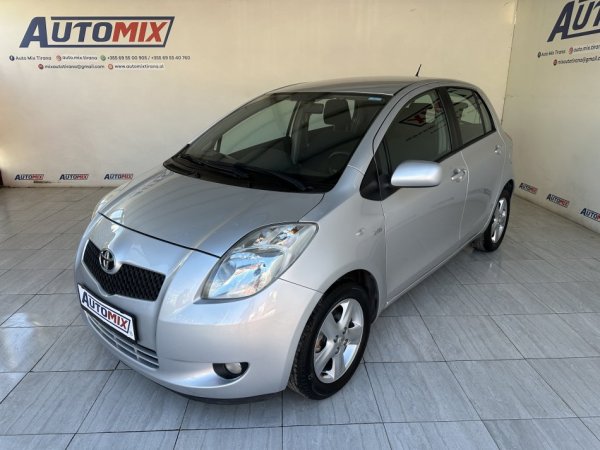 TOYOTA YARIS, VITI 10/2008, AUTOMATIKE, MOTORR 1.4 NAFTE