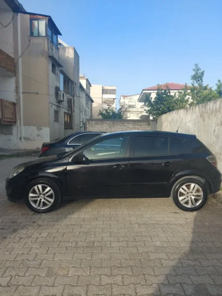 SHITET OPEL ASTRA H 1.7 CDTI 2008
