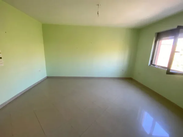 Japim me Qera Apartament 2+1, Rr. Ndre Mjeda ish Parku, 350 Euro