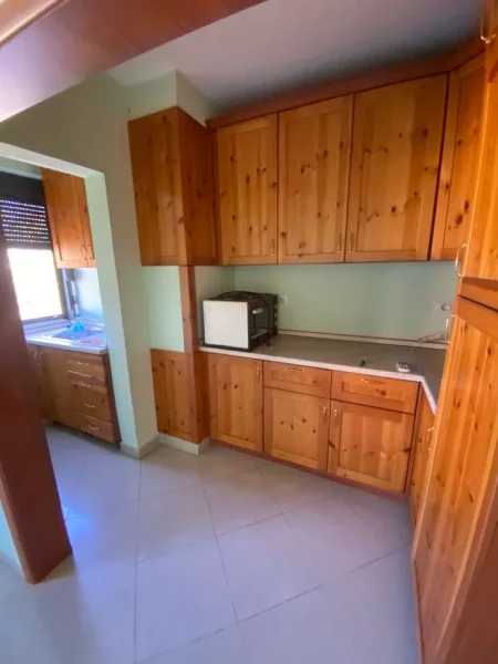 Japim me Qera Apartament 2+1, Rr. Ndre Mjeda ish Parku, 350 Euro