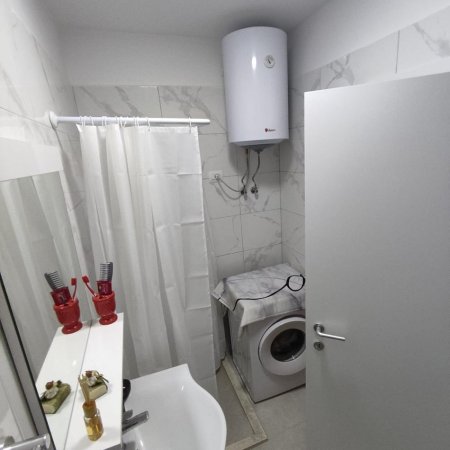 Qëra apartament 2+1+ parking