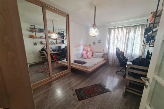 Shitet Apartament 2+1 +Kuzhine e Vecuar Prane Liqenit te Thate!