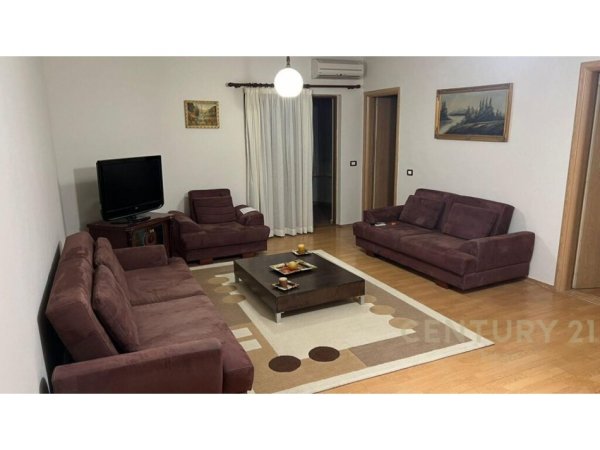 JEPET ME QIRA APARTAMENT 2+1 TE KOMUNA PARISIT !