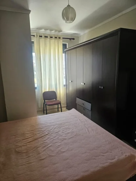 Tirane, Apartament me#Qira (Yzberisht)