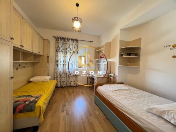 Apartament 3+1+3 për Shitje në një Rezidencë Pranë TEG-ut!