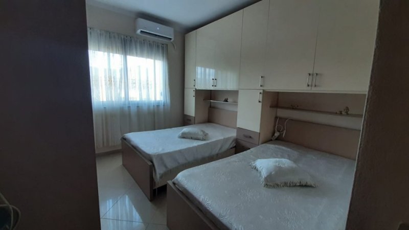 Shitet Apartamenti 2+1 – Astir, pranë Vilës L