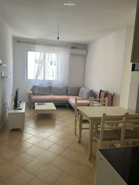 Jepet Me Qera Apartament 2+1 Ne Fresk (ID B220757) Tirane