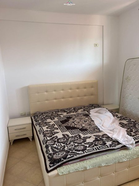 Jepet Me Qera Apartament 2+1 Ne Fresk (ID B220757) Tirane