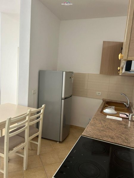 Jepet Me Qera Apartament 2+1 Ne Fresk (ID B220757) Tirane