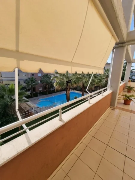 SHITET APARTAMENT,SAUK,400.000 EURO.