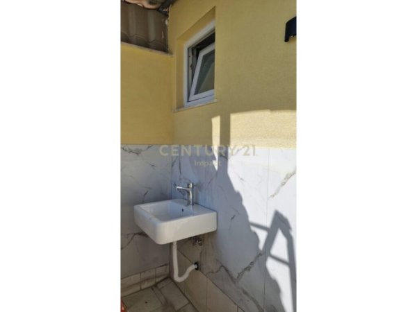 Apartament 1+1 për Qira në Rrugën Ferit Xhajko, Tiranë - 600€ | 90 m²