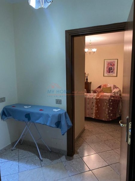 Apartament 2+1+2 Ne Shitje Tek Ura e Nisharakut ne Tirane