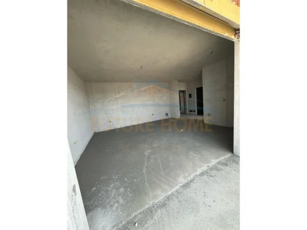 Shitet, Apartament 2+1, Jordan Misja. 133500 Euro