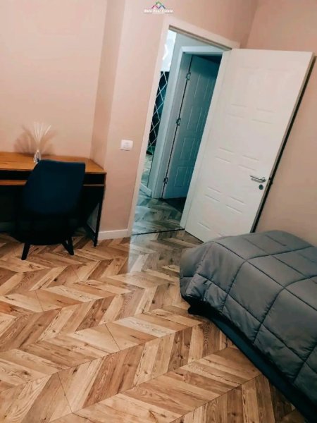 Apartament Me Qera 2+1 Tek Kopshti Zoologjik (ID B220760) Tirane.