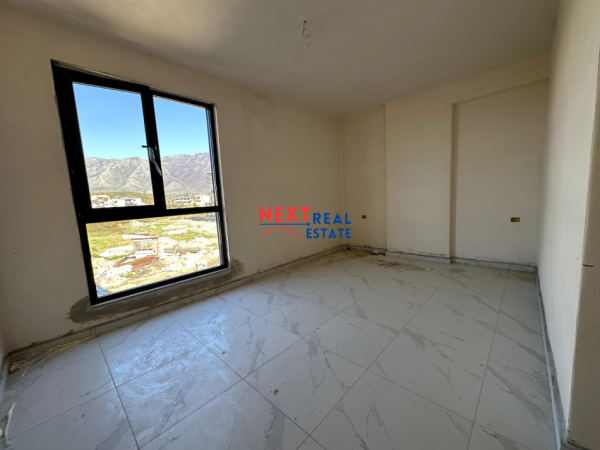 SHITET APARTAMENT 2+1 ME PAMJE DETI NE ORIKUM, VLORE