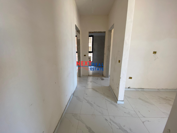 SHITET APARTAMENT 2+1 ME PAMJE DETI NE ORIKUM, VLORE