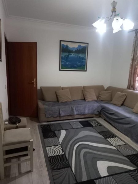 Apartament Ne Shitje 1+1 Tek 21 Dhjetori (ID B111101) Tirane