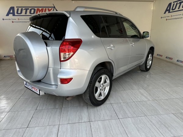 TOYOTA RAV4, VITI 10/2007, AUTOMATIKE, MOTORR 2.0 BENZINE