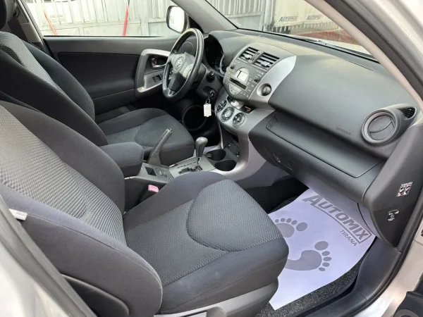 TOYOTA RAV4, VITI 10/2007, AUTOMATIKE, MOTORR 2.0 BENZINE