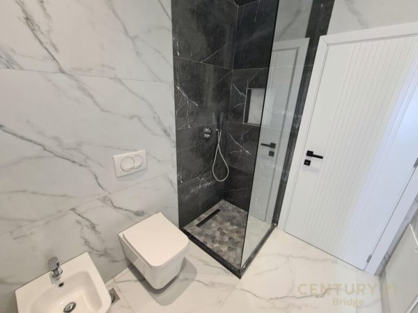 APARTAMENT 1+1 PER QIRA NE UNAZEN E RE
 Pallatet Romario, Astir Tirana, Albania