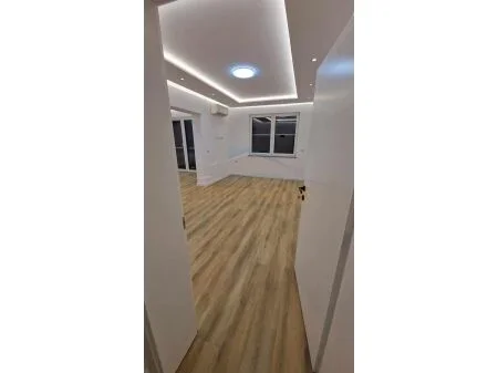 Shitet, Apartament 3+1+2+Depo, në Rrugën Mine Peza, Tiranë. AREA39548