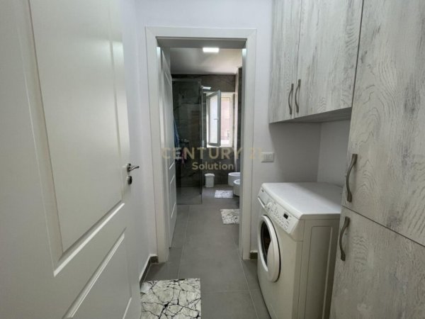 JAPIM ME QIRA APARTAMENT 2+1 TE VILA L 2 !
 Vila L 2 Tirana, Albania