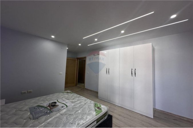 Apartament 2+1 me Qera, Kopshti Botanik