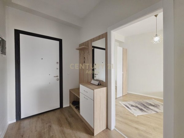 APARTAMENT 1+1+GARAZHD PER QIRA BULEVARDI I RI ASTIR